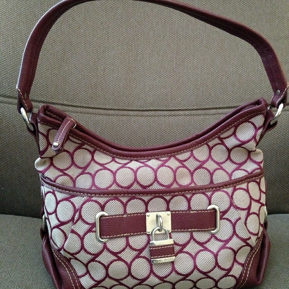 Nine West hobo